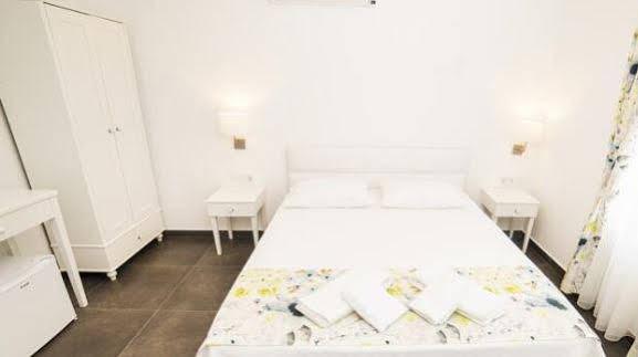 Nilia Butik Otel Bozcaada Exterior photo